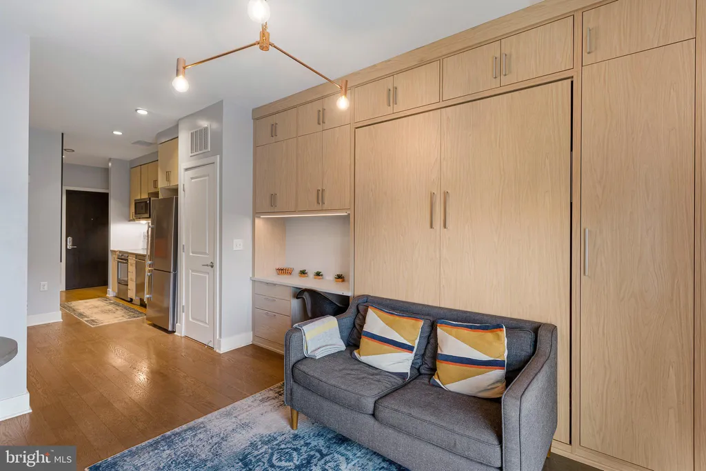 Additional image 9 of 2550 17th Street NW Unit 511, Washington, DC 20009