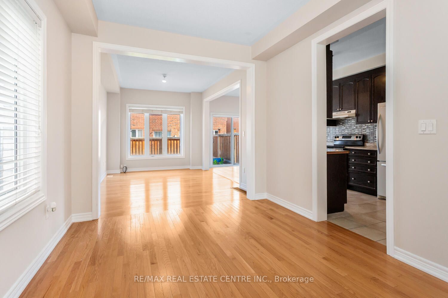 Additional image 4 of 64 Yardley Crescent S, Brampton, ON, L6X 5L7