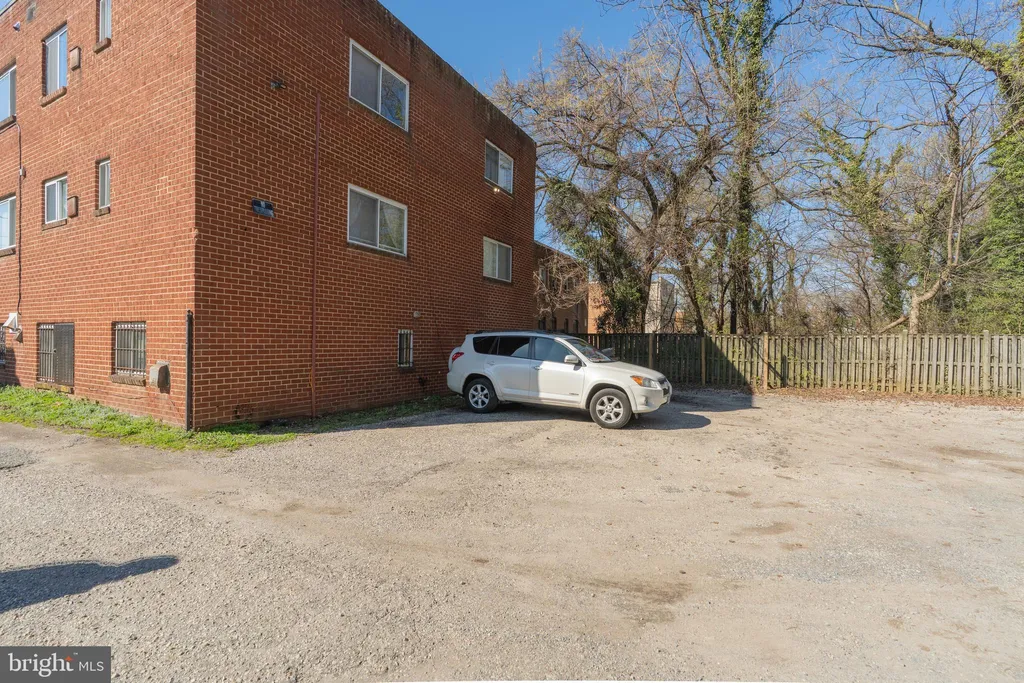 4936 Nash Street NE Unit 9, Washington, DC 20019