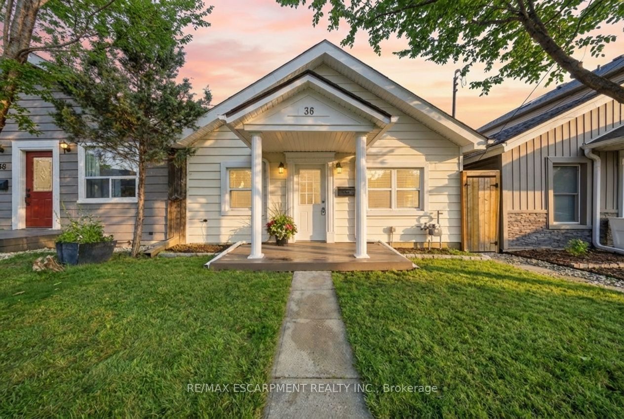 Primary image of 36 Queensdale Avenue W, Hamilton, ON, L9C 1B5