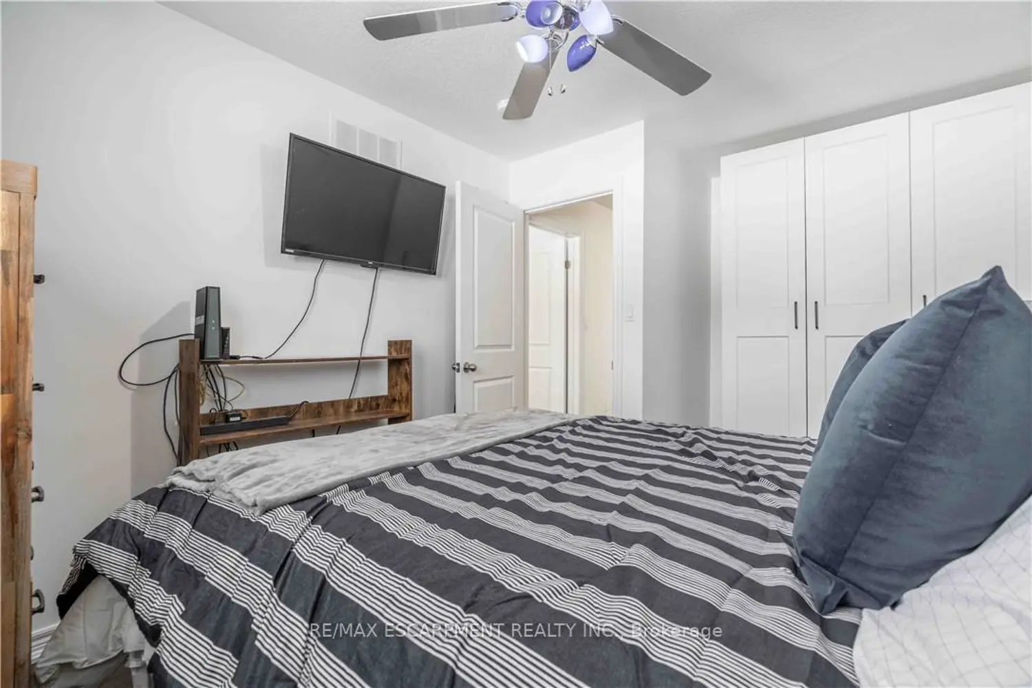 Additional image 15 of 90 Raymond Road 12