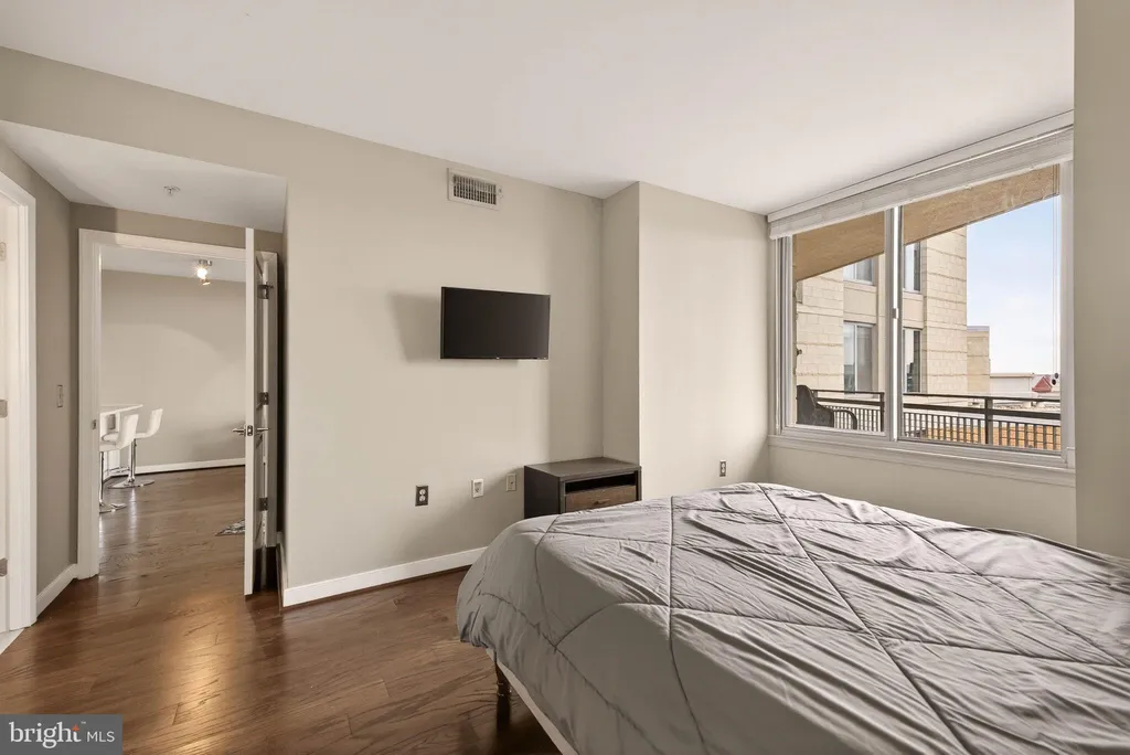 Additional image 25 of 555 Massachusetts Avenue NW Unit 1319, Washington, DC 20001