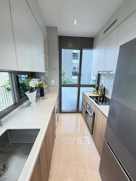 Additional image 2 of 2 Surrey Rd