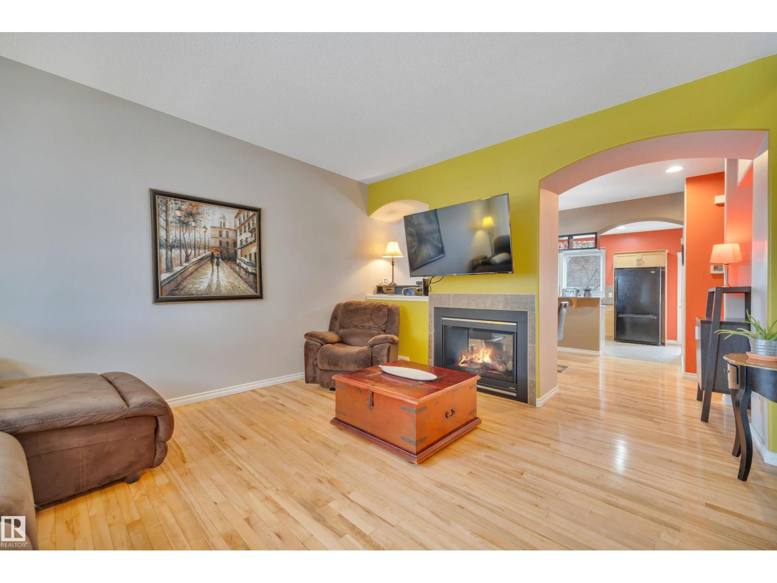Additional image 4 of 9555 73 Avenue NW, Edmonton, AB, T6E1B1
