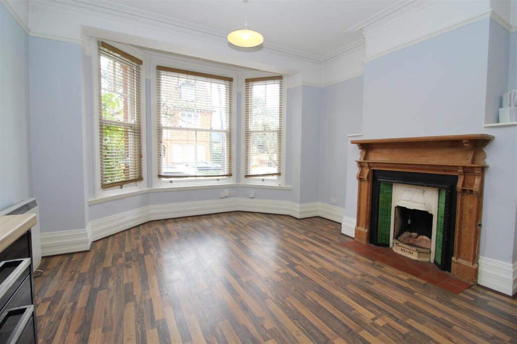 Additional image 4 of Avenue Road, St. Albans