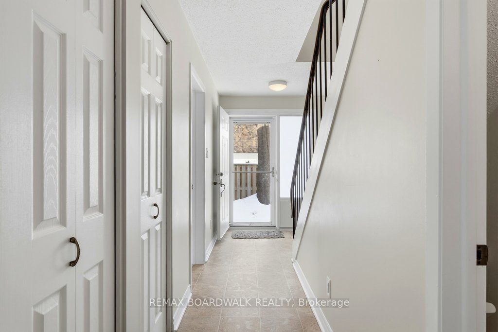 Additional image 2 of 65-837 Eastvale Drive, Ottawa, ON, K1J 7T5