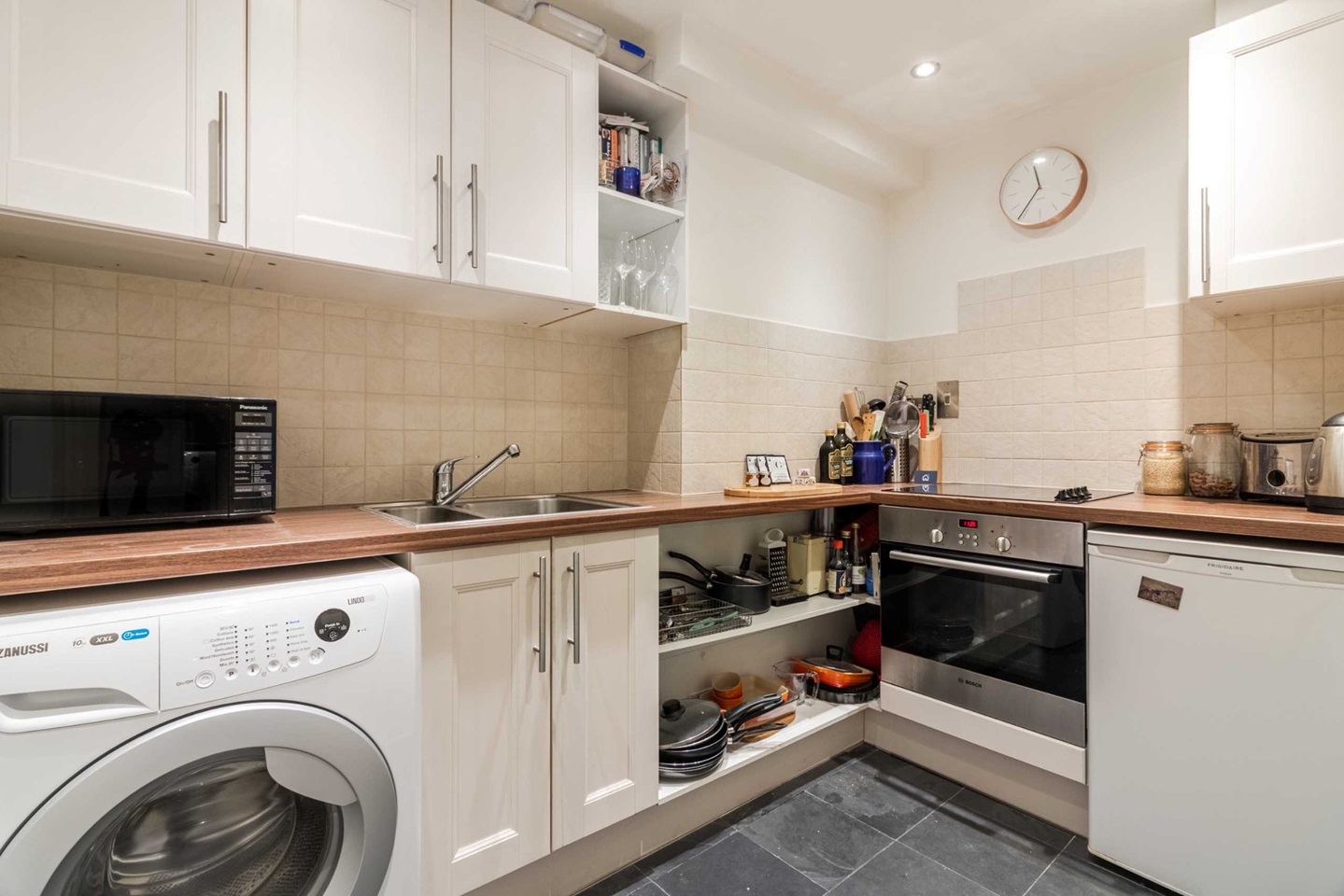 Additional image 5 of Studio Flat, Alba Place, W11, N1 7GU