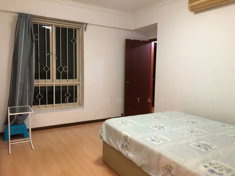 5 Rivervale Crescent photo 3