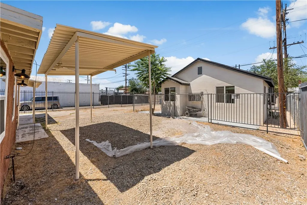 Additional image 125 of 44441 Sierra Highway, Lancaster, CA 93534