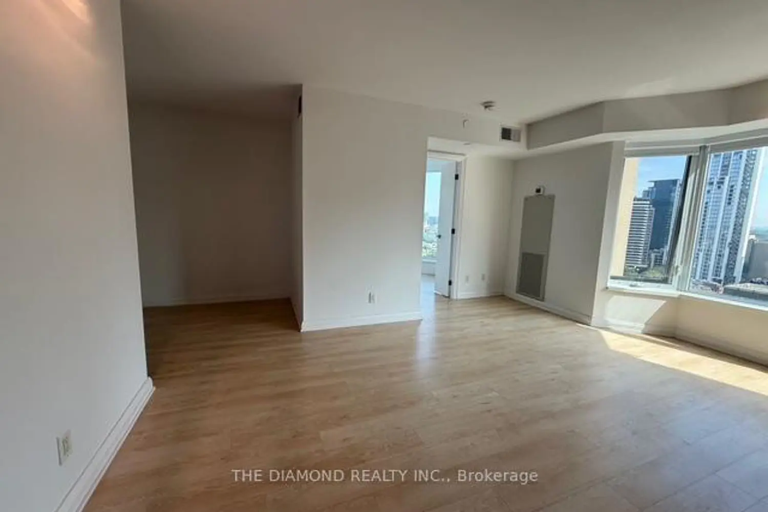 Additional image 3 of 155 Yorkville Avenue 2104