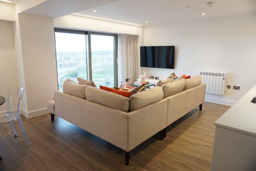 1 bed flat for saleThe Waterside Apartments, West Bridgford NG2 photo 2