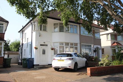 Primary image of Felbridge Avenue, Stanmore HA7