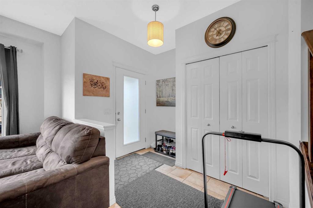 Additional image 6 of 243 Evansborough Way NW, Calgary, AB, T3P 0N9