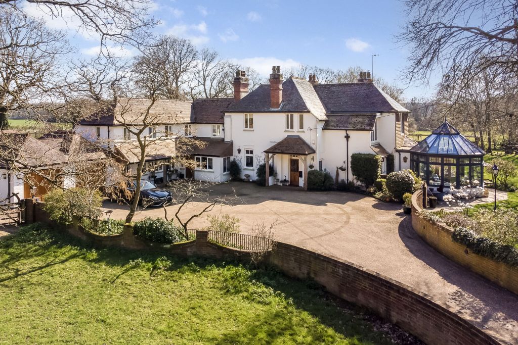 6 bed detached house for saleHarbolets Road, West Chiltington RH20