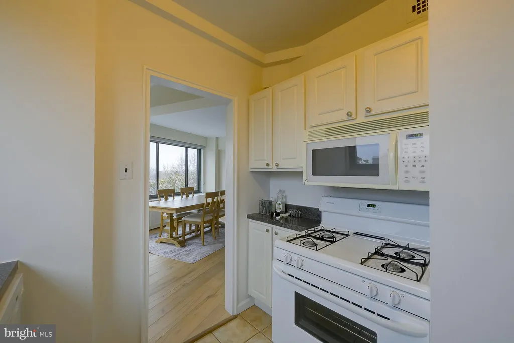 Additional image 17 of 3601 Wisconsin Avenue NW Unit 504, Washington, DC 20016