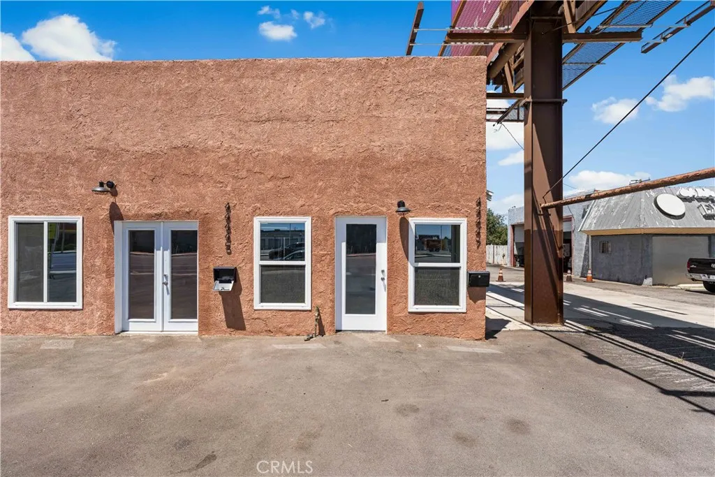 Additional image 47 of 44441 Sierra Highway, Lancaster, CA 93534