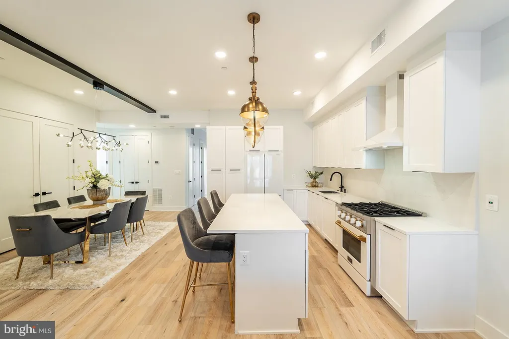 Additional image 17 of 1215 Holbrook Terrace NE Unit 2, Washington, DC 20002