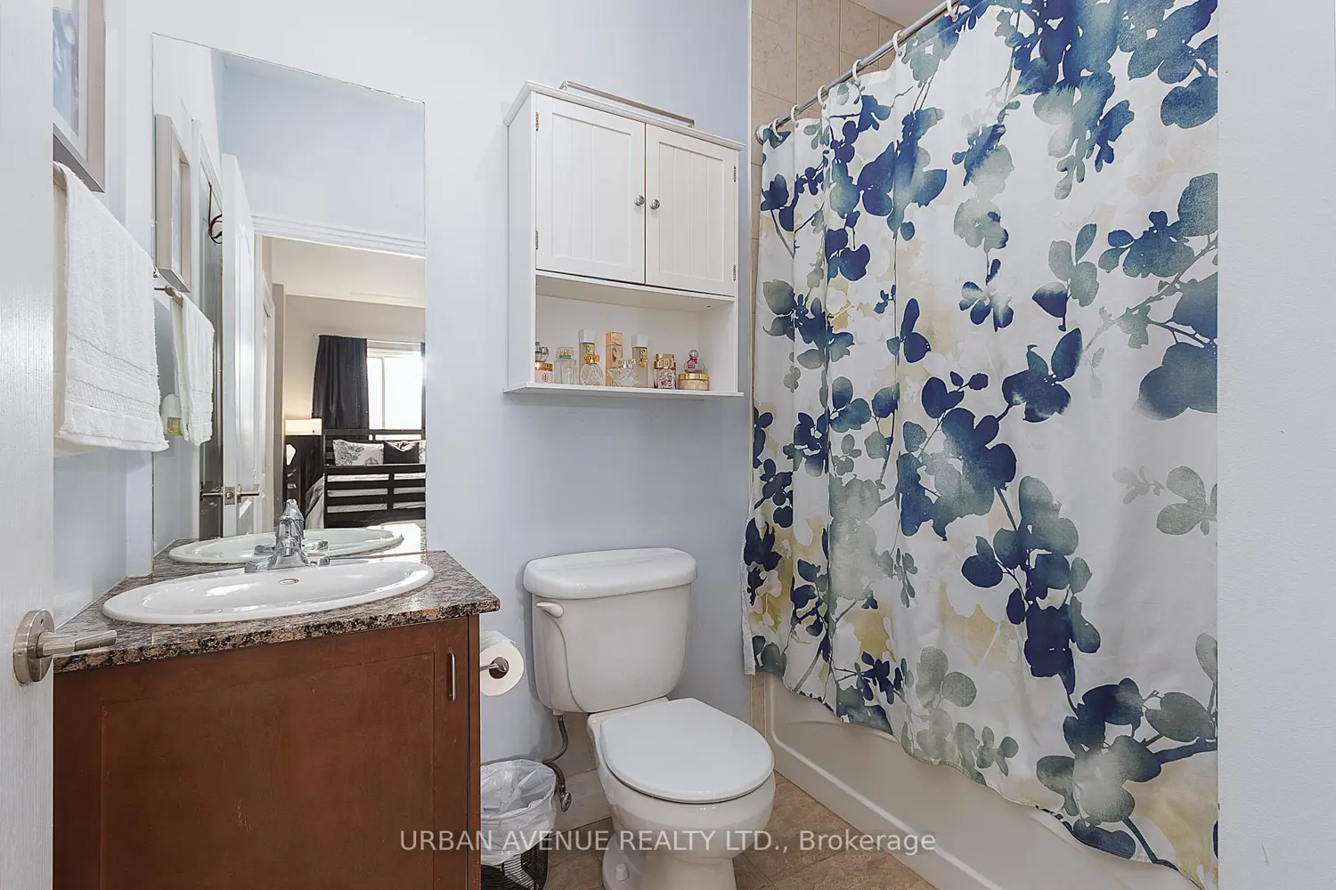 Additional image 11 of 44 Bond Street 707