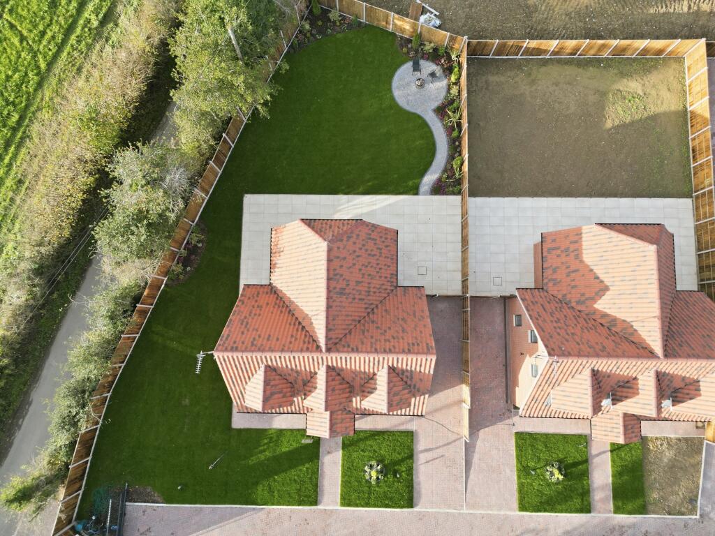 Additional image 4 of Barley Mow Lane, St. Albans