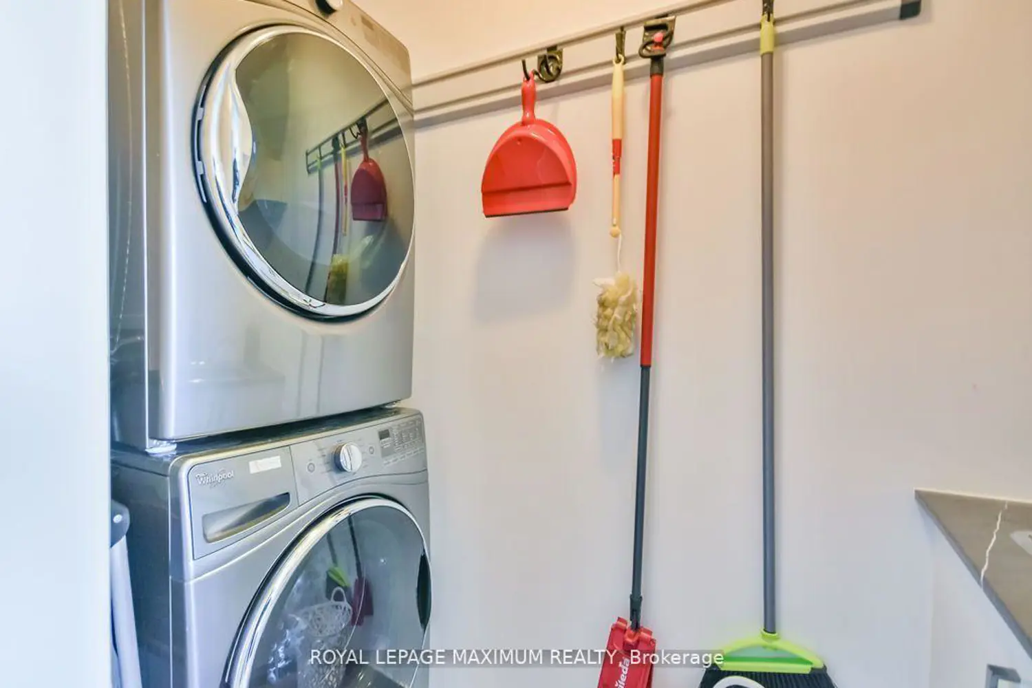 Additional image 19 of 3527 Riva Avenue