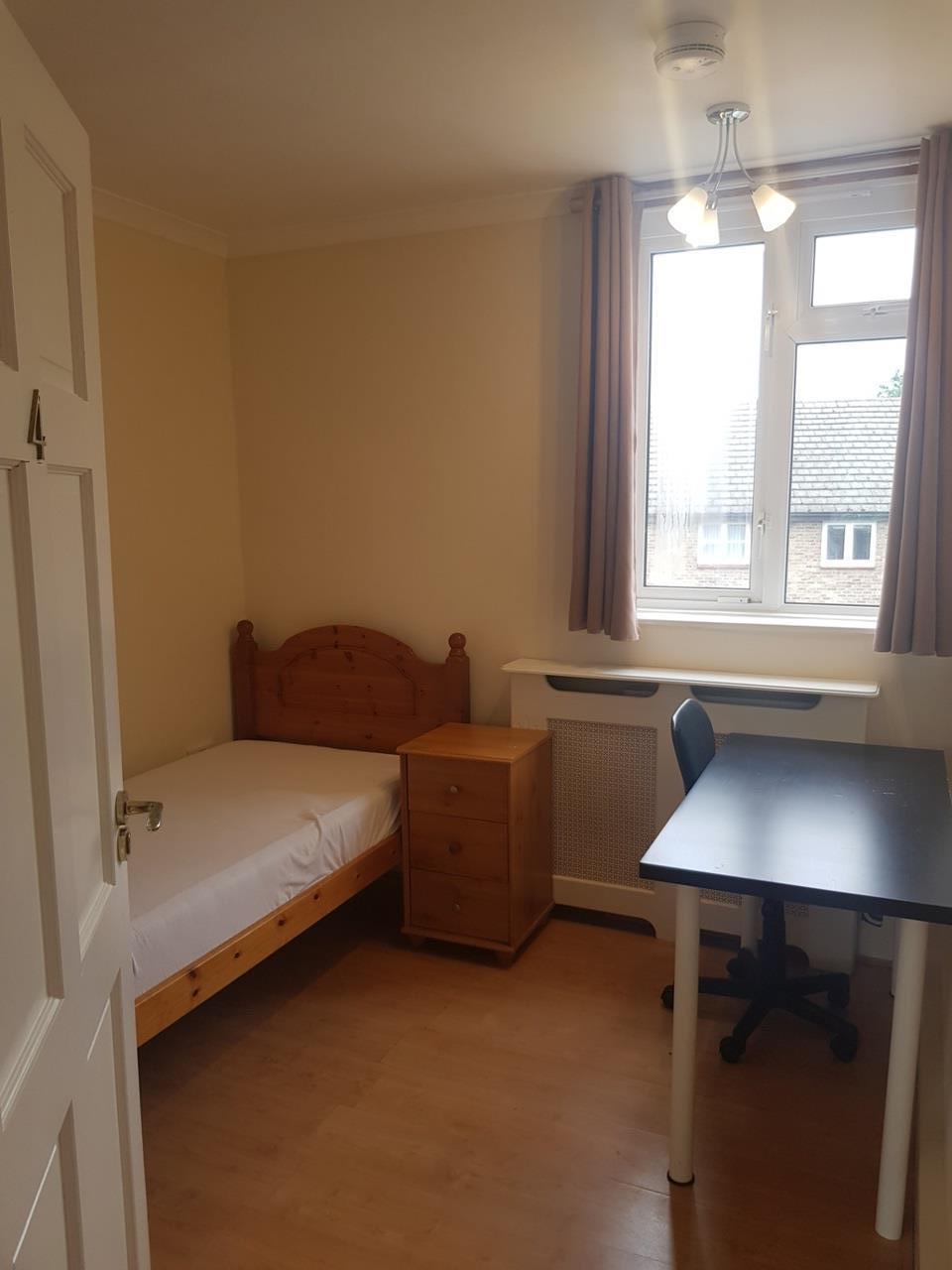 Additional image 10 of 5 Bed Flat, Lorrimore Square, SE17, N1 7GU