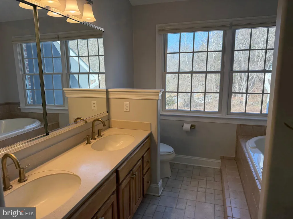 Additional image 43 of 1 Nob Hill Road, Wilmington, DE 19808