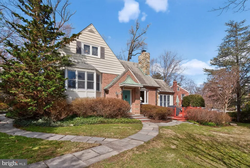 Additional image 2 of 3201 Tennyson Street NW, Washington, DC 20015