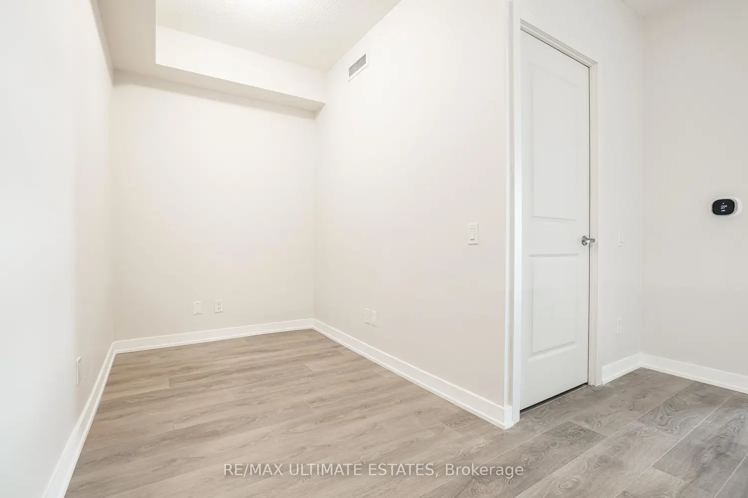 Additional image 12 of 4955 Yonge Street 1109