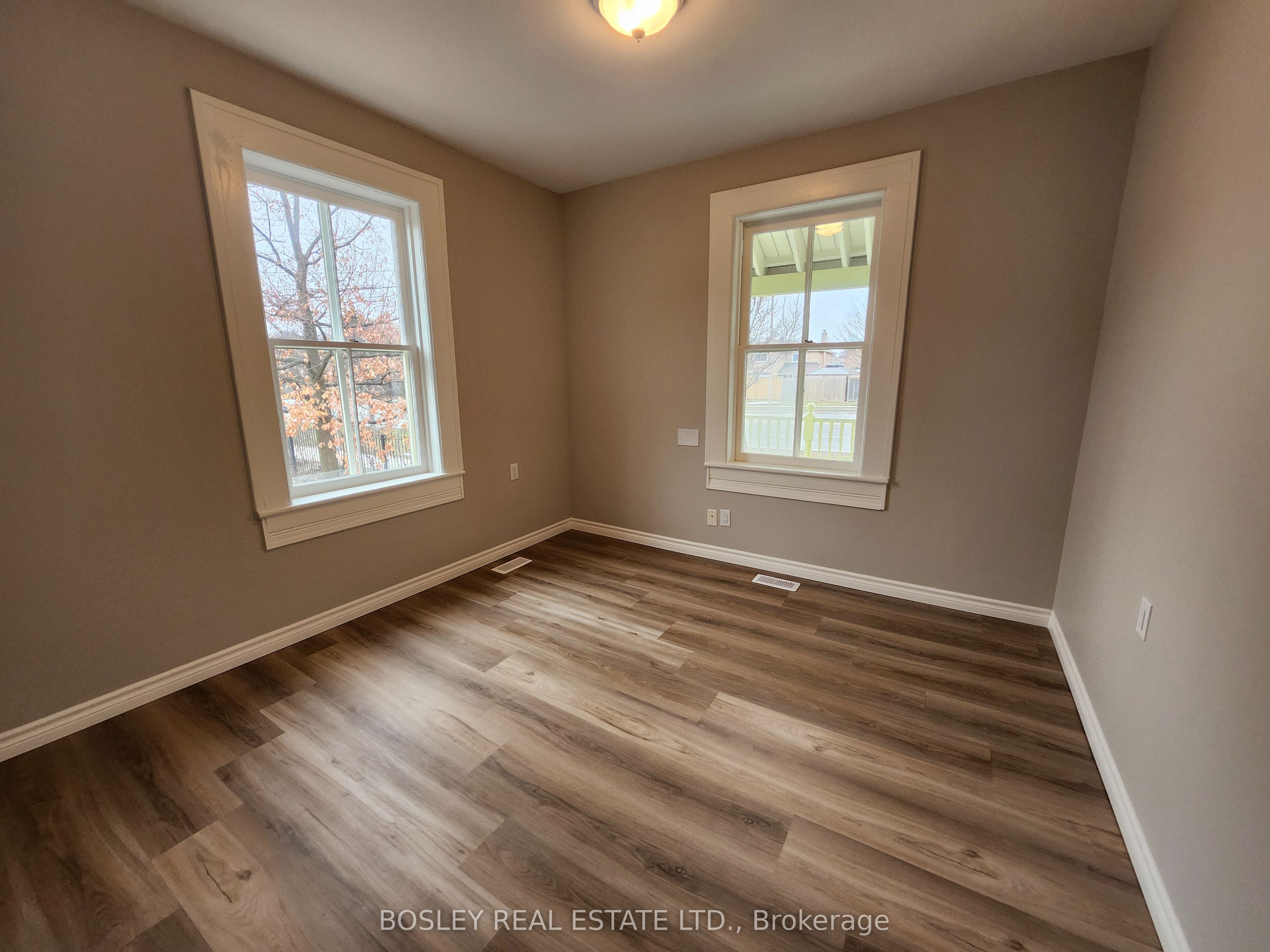 Additional image 5 of Wood#Main-5958 6th Avenue, Markham, ON, L3P 8N1