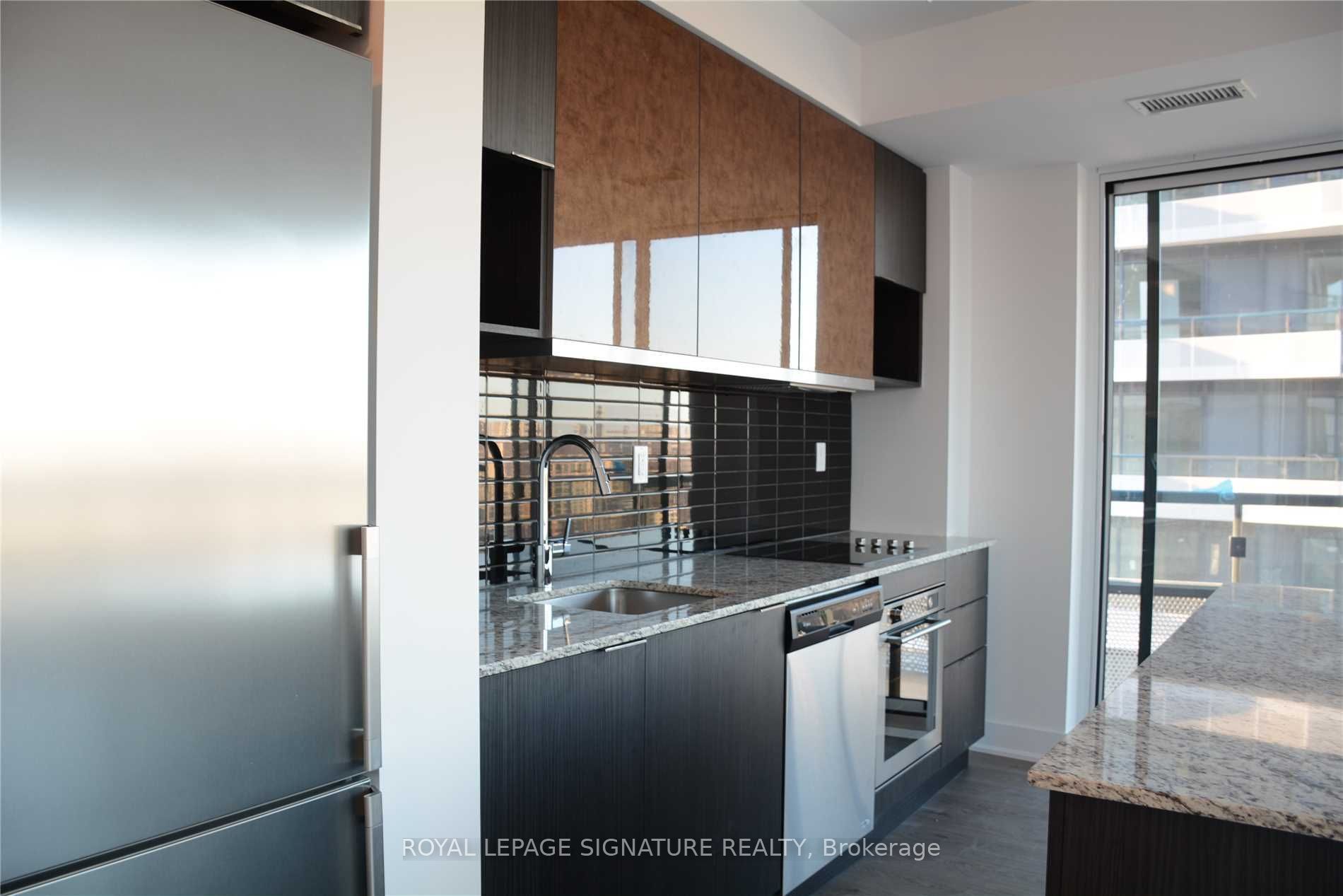 909-99 The Donway N/a W, Toronto, ON, M3C 0N8