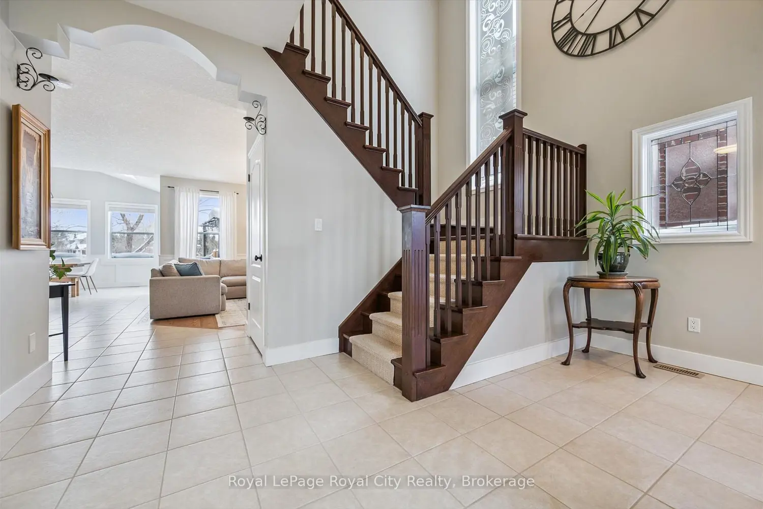 73 Amsterdam Crescent photo 3
