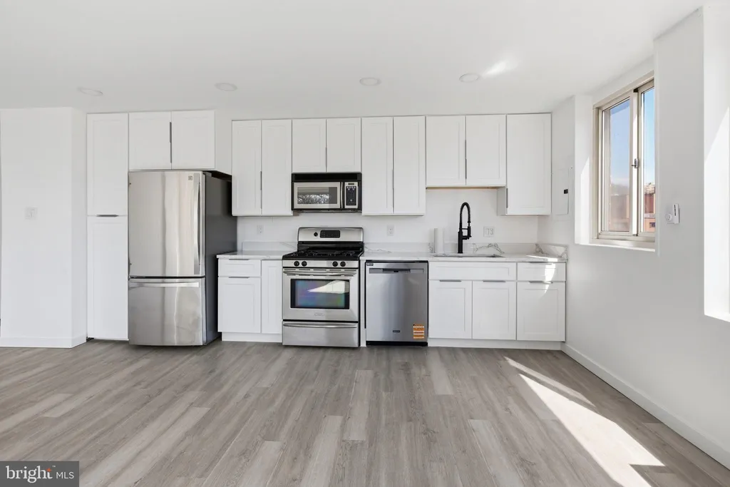 Additional image 22 of 4000 Tunlaw Road NW Unit 611, Washington, DC 20007