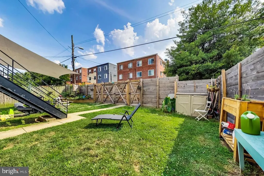 Additional image 18 of 213 Hawaii Avenue NE Unit 1, Washington, DC 20011