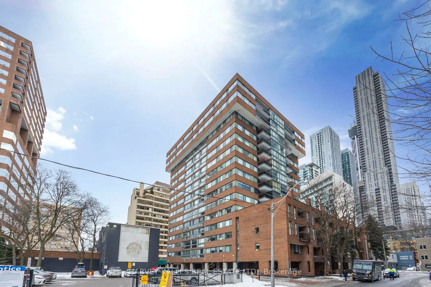 15 Mcmurrich Street 1004