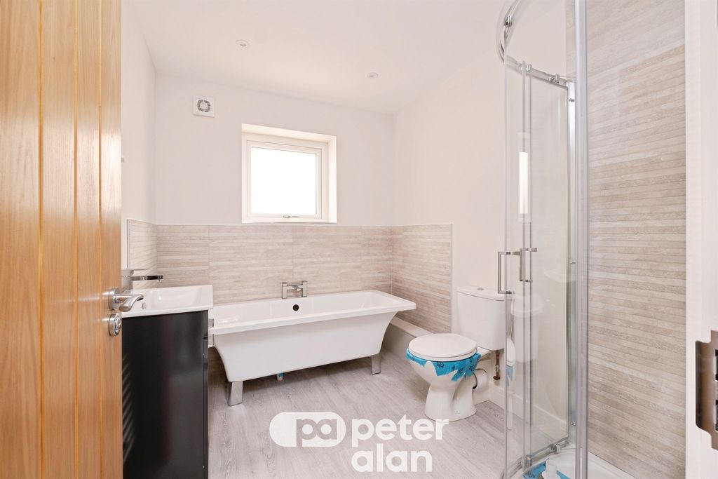 Additional image 7 of 4 bed detached house for saleFive Locks Road, Pontnewydd, Cwmbran NP44