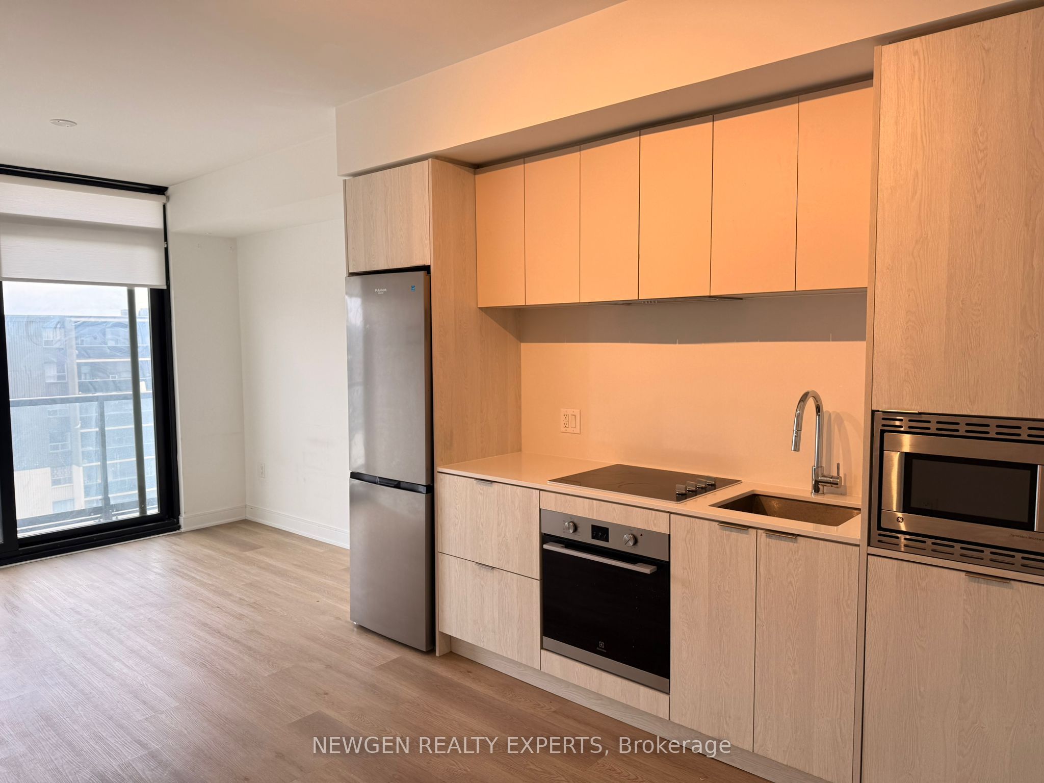 Additional image 2 of 1009-86 Dundas Street E, Mississauga, ON, L5A 0B1