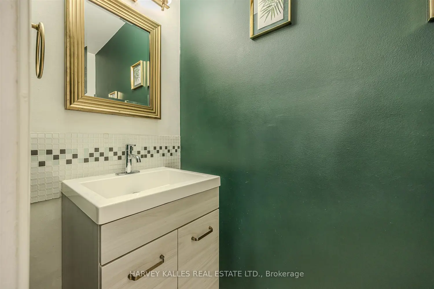 Additional image 13 of 321 Blackthorn Street 82