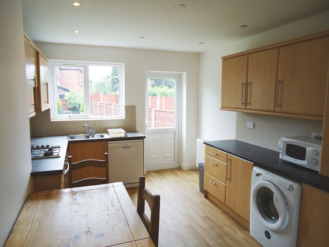 Additional image 2 of 6 Bed Semi-Detached House, Yew Tree Road, M14, N1 7GU