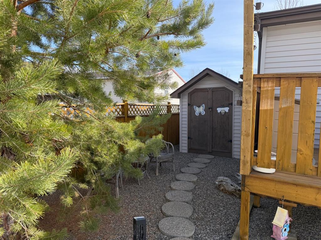 Additional image 5 of 206 Railway Avenue, Coaldale, AB, T1M0A7