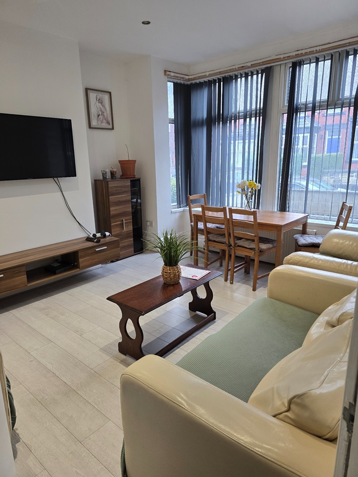 Additional image 6 of Room in a Shared House, Headingley Avenue, LS6, LS6 3ER