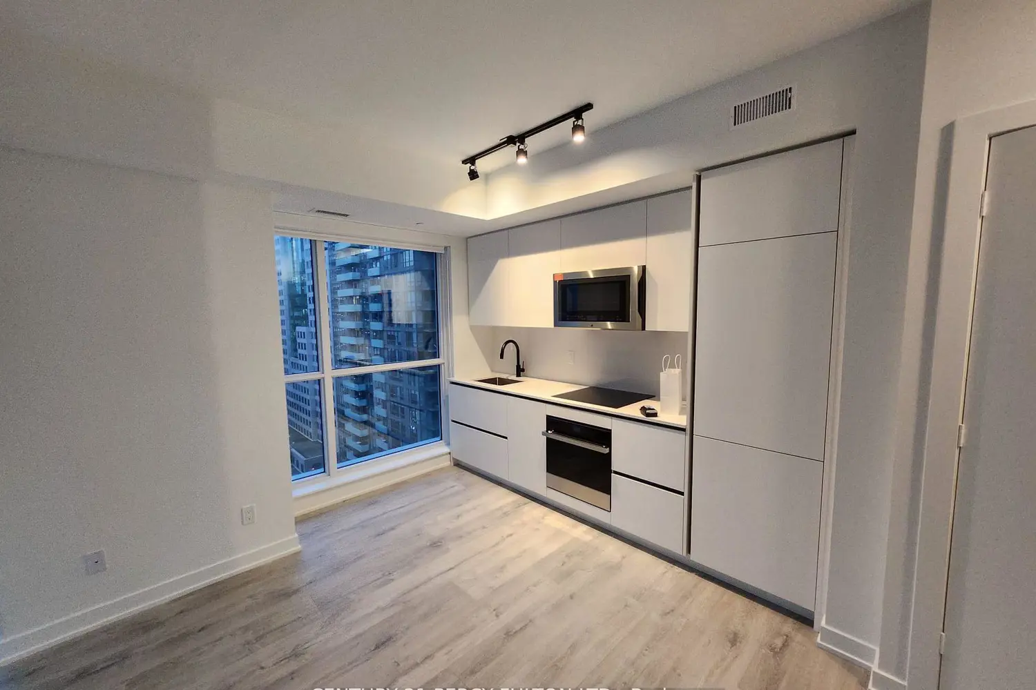 Additional image 3 of 327 King Street 1807