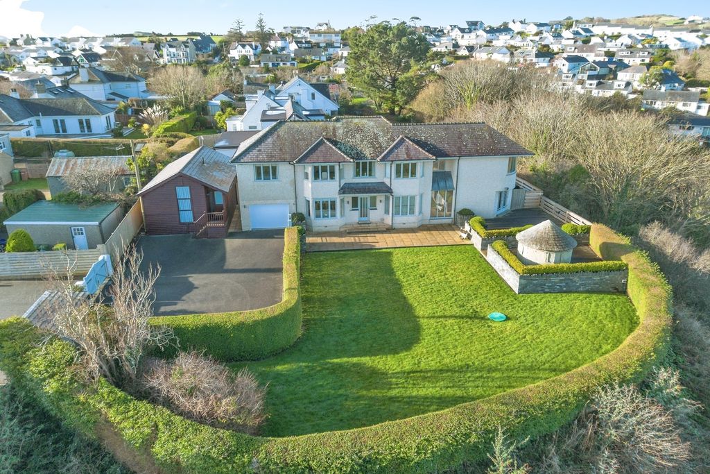 5 bed detached house for saleAbersoch, Gwynedd LL53