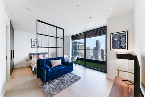 Bagshaw Building, Wardian, Canary Wharf E14, Studio to rent