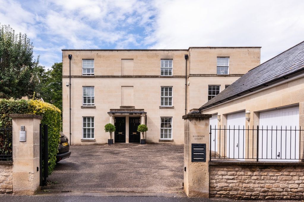 4 bed town house for saleSt Johns Road, Bathwick, Bath BA2
