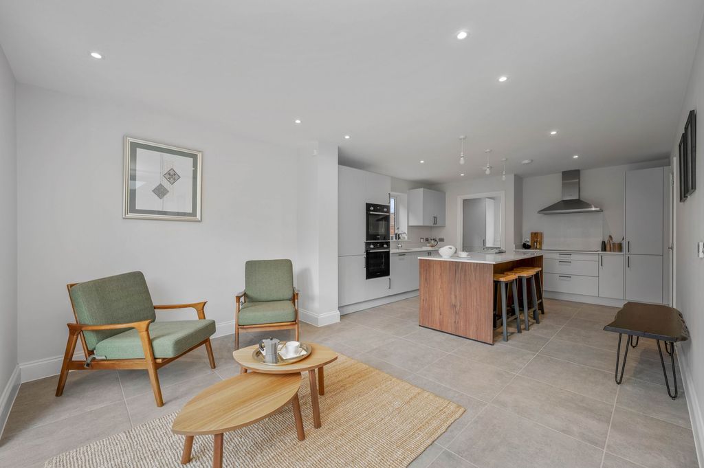 Additional image 23 of 5 bed detached house for saleSpa Farm Court, Bishopton CV37