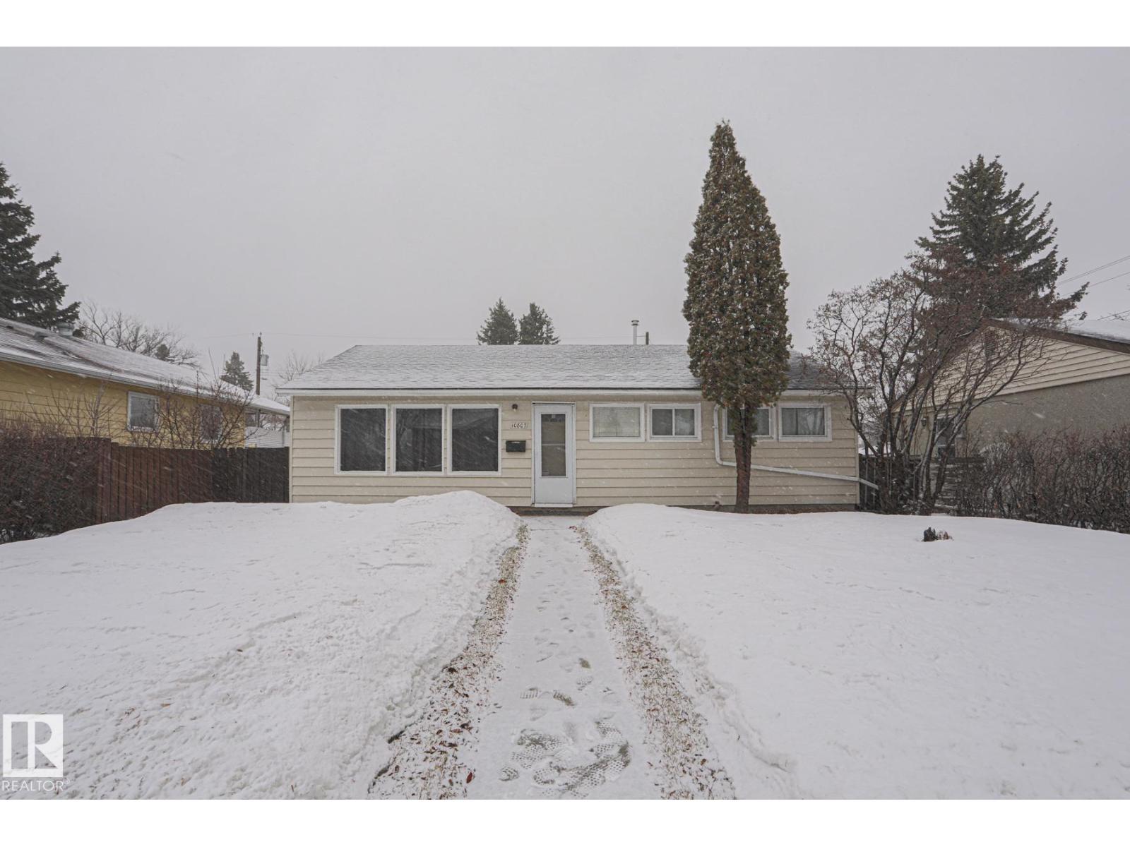 Additional image 2 of 10807 130 Avenue NW, Edmonton, AB, T5E0T2