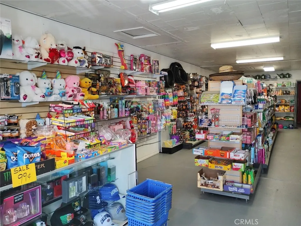 Additional image 7 of 2613 E Carson St, Carson, CA 90810