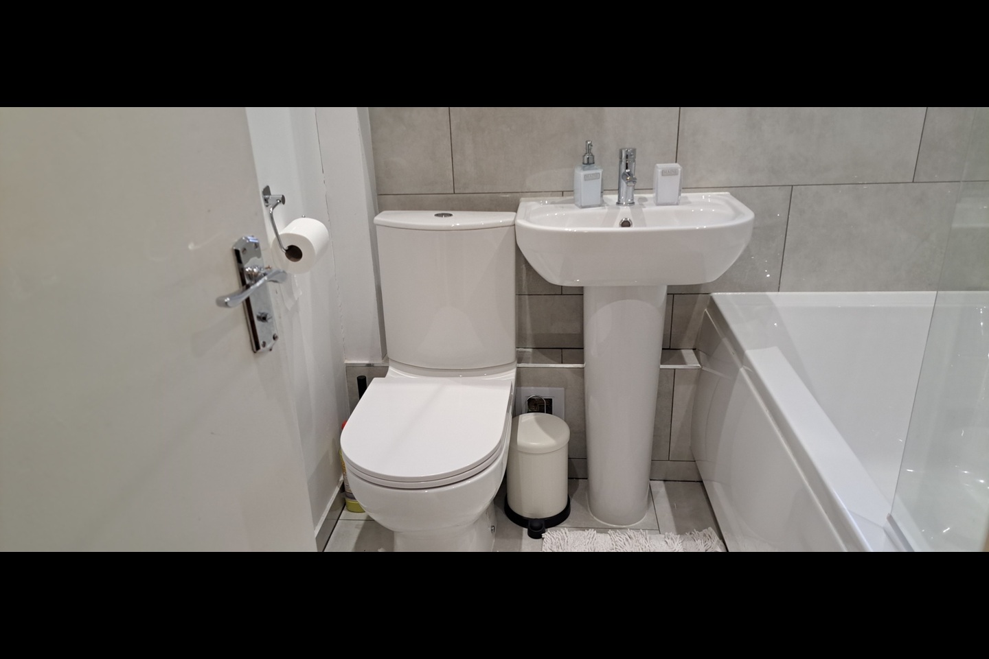 Additional image 13 of 2 Bed Flat, Totland Close, M12, N1 7GU