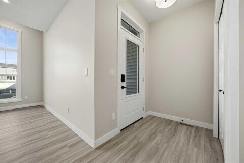 Additional image 8 of 1047 Bayview Crescent, Airdrie, AB, T4B 5N5