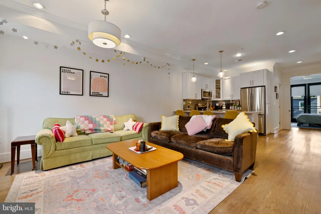 Additional image 5 of 1423 Meridian Place NW Unit 1, Washington, DC 20010